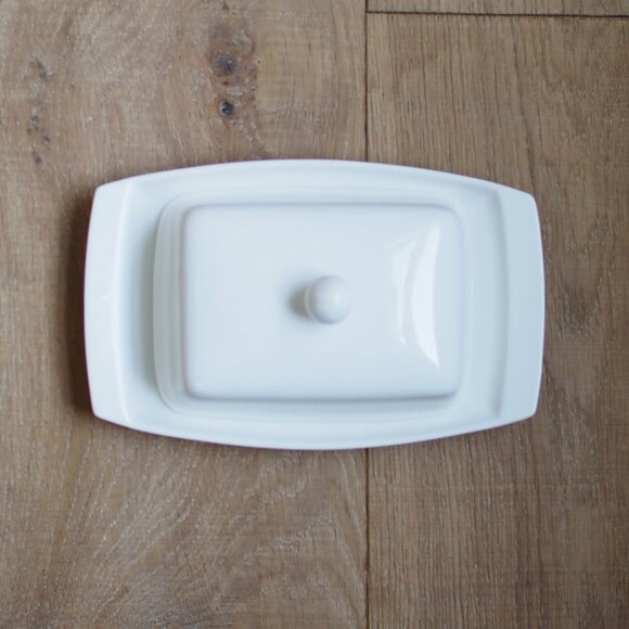 Ciroa Other - Ciroa Covered Butter Dish